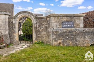 Photo 25- click for photo gallery